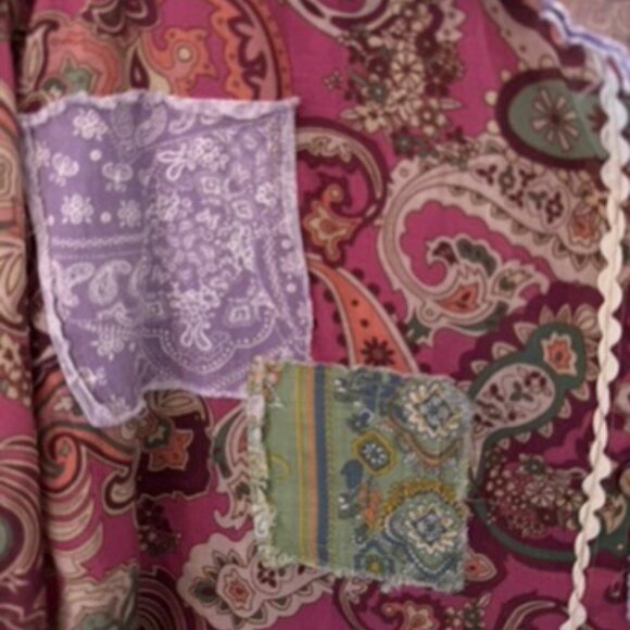 BLUE VELVET PAISLEY PATCHWORK OVERSIZED SHACKET - Picture 11 of 11